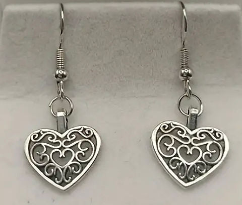 Retro heart earrings